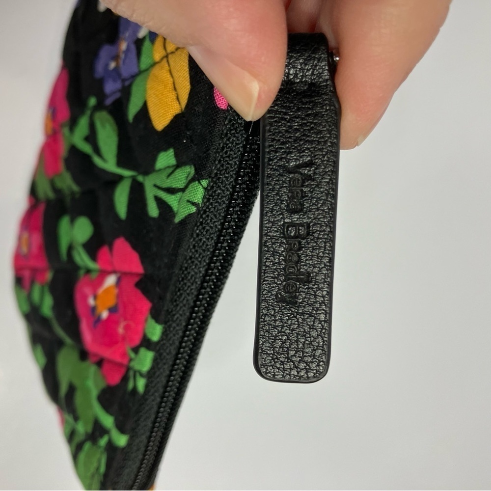 Vera Bradley Field Cotton printβ small coin purse - Picture 3 of 5